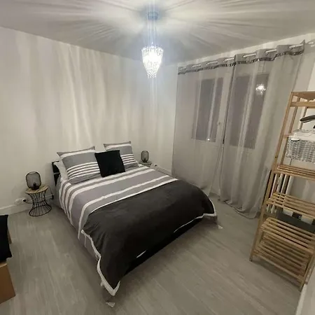 Confort & Style Au Coeur De Apartamento